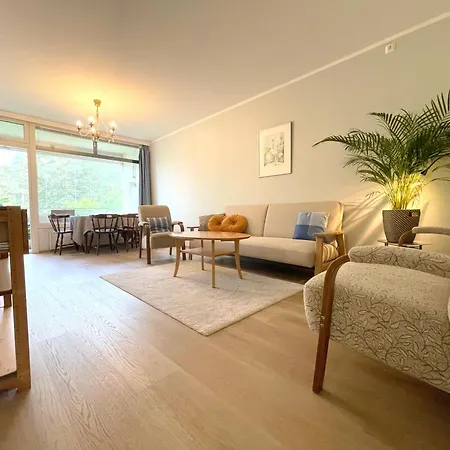 Spacious Near Nature & Metro Διαμέρισμα *