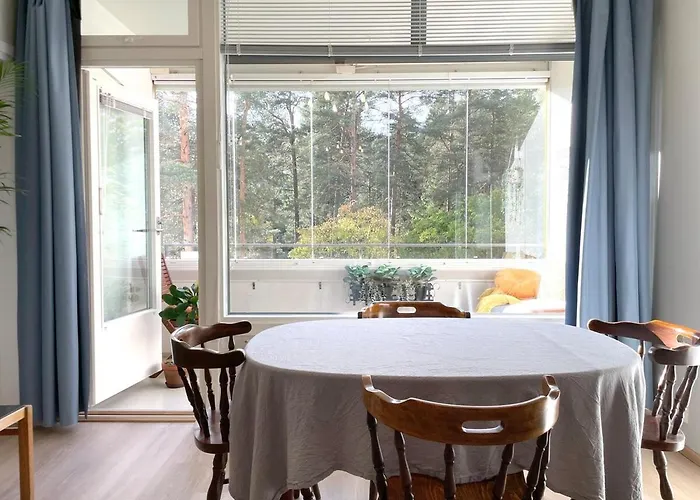 Bright And Spacious 3br With Fast Metro Access To Center Διαμέρισμα Ελσίνκι